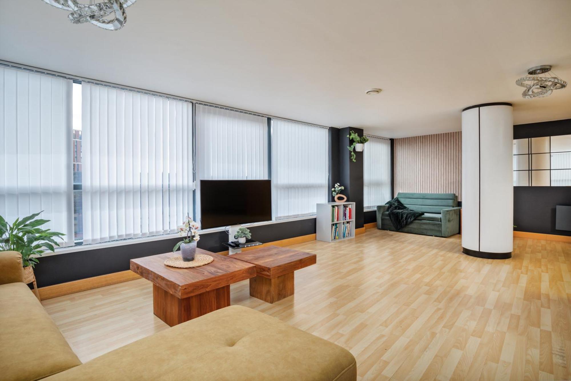 Large Central Penthouse In Leeds Leeds  Exterior photo