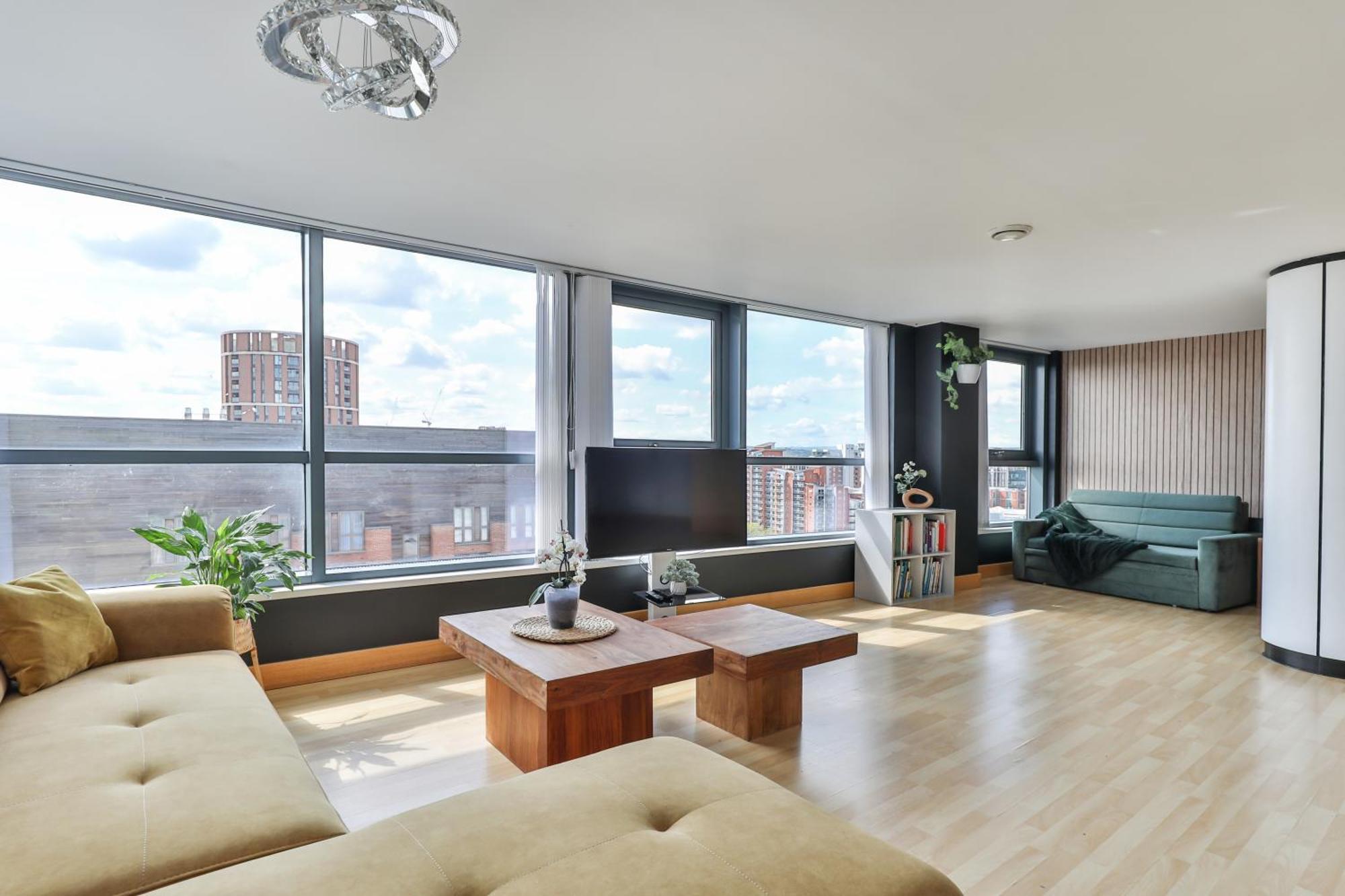 Large Central Penthouse In Leeds Leeds  Exterior photo