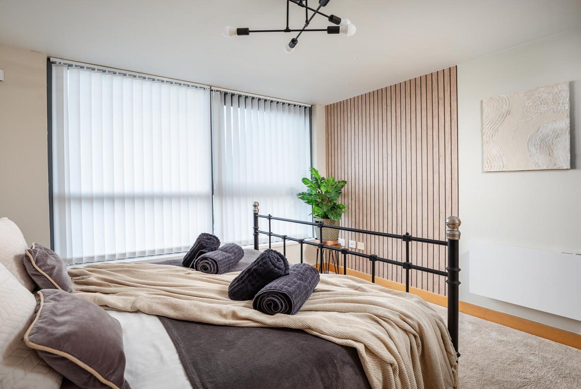 Large Central Penthouse In Leeds Leeds  Exterior photo