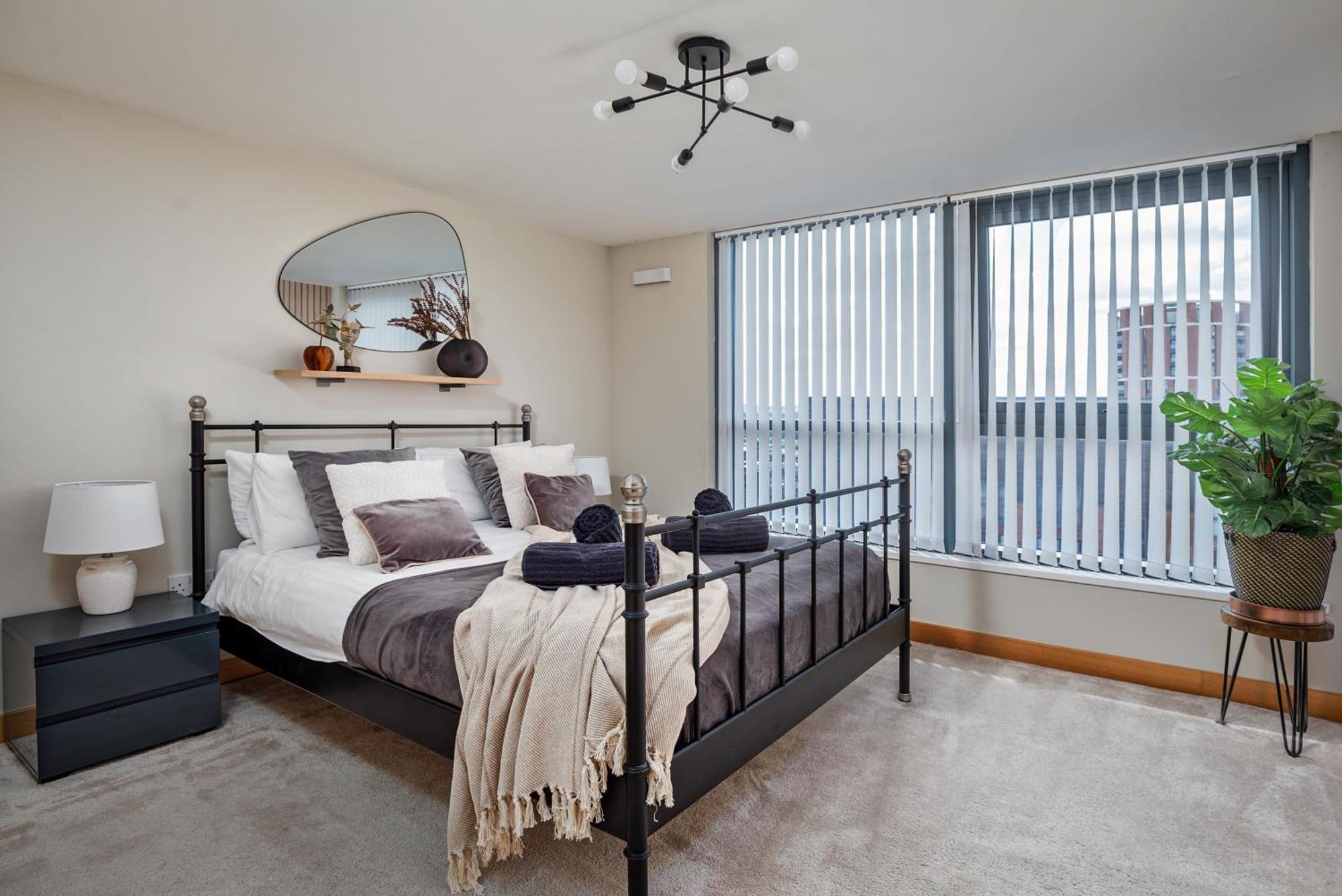 Large Central Penthouse In Leeds Leeds  Exterior photo